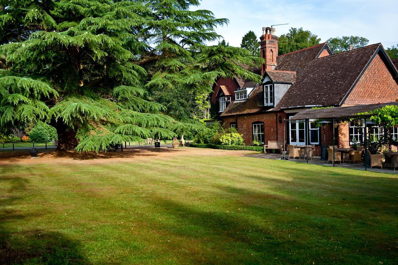 Ravenwood Hall Hotel Bury St. Edmunds Exterior photo